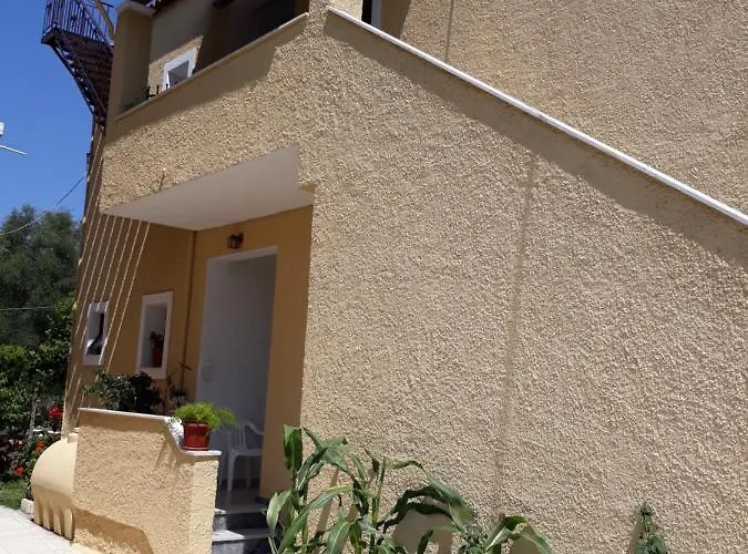 Christina On The River Apartament *